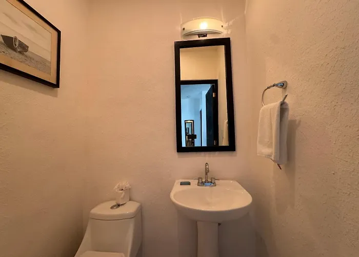 Top Location Heated Pool Private Terrace